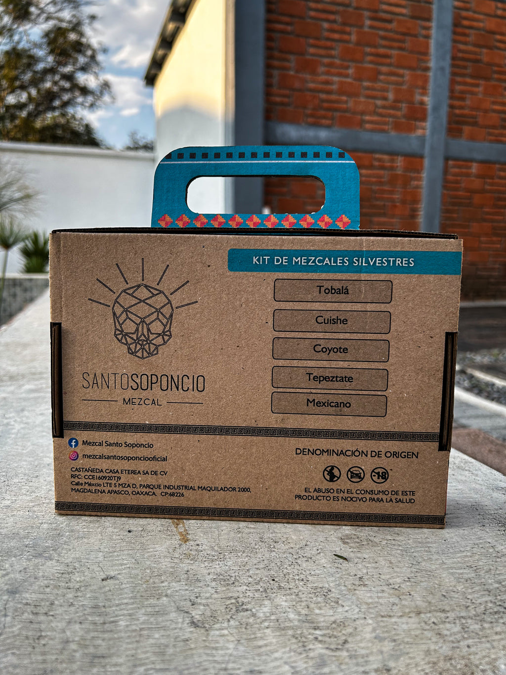 KIT MALETÍN DE MEZCALES DE 5 BOTELLAS DE 100ML
